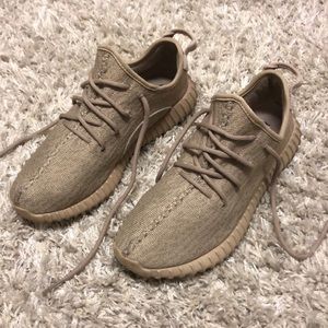 YEEZY boosts !!